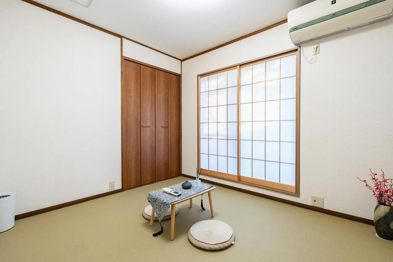 New!Twelve People/ Shin Ookubo 6Min/ Pocket Wifi Apartment Tokyo Japan
