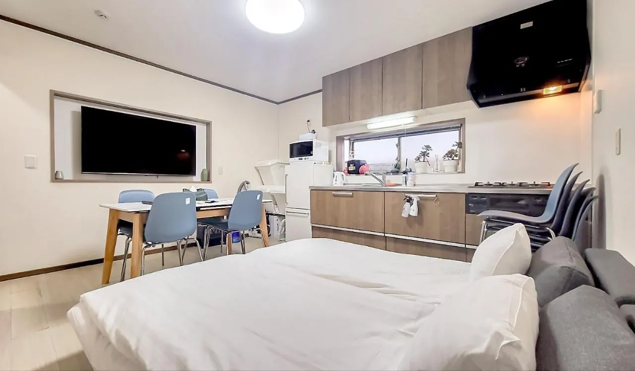 New!Twelve People/ Shin Ookubo 6Min/ Pocket Wifi Apartment Tokyo 0*,