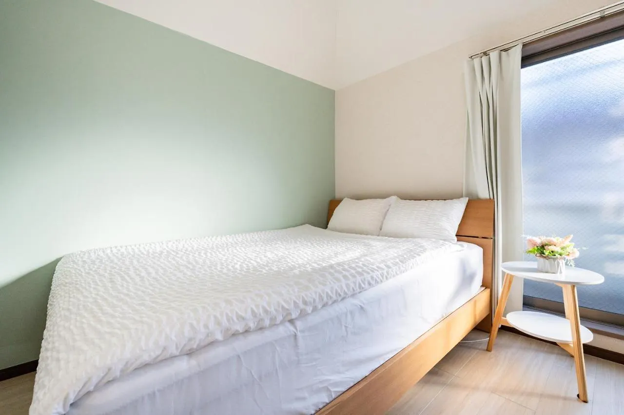 New!Twelve People/ Shin Ookubo 6Min/ Pocket Wifi Apartment Tokyo Japan